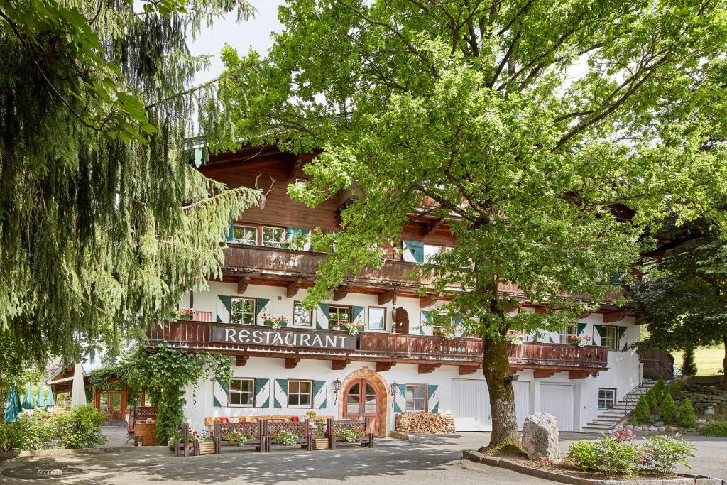 Landsitz Römerhof - Hotel Apartments