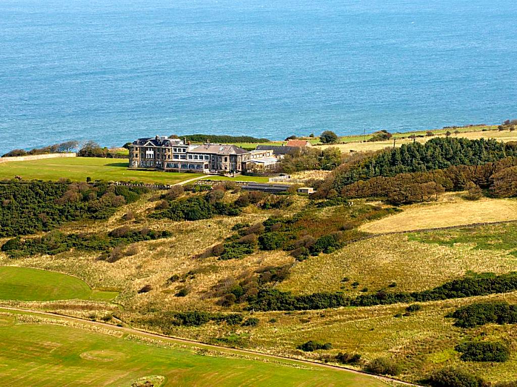 Raven Hall Hotel (Ravenscar) 