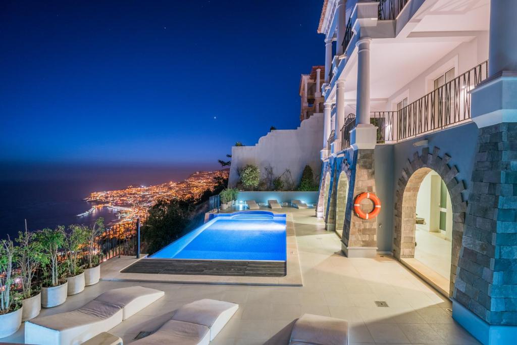 Villa La Terrasse Palheiro Village with private pool by HR Madeira