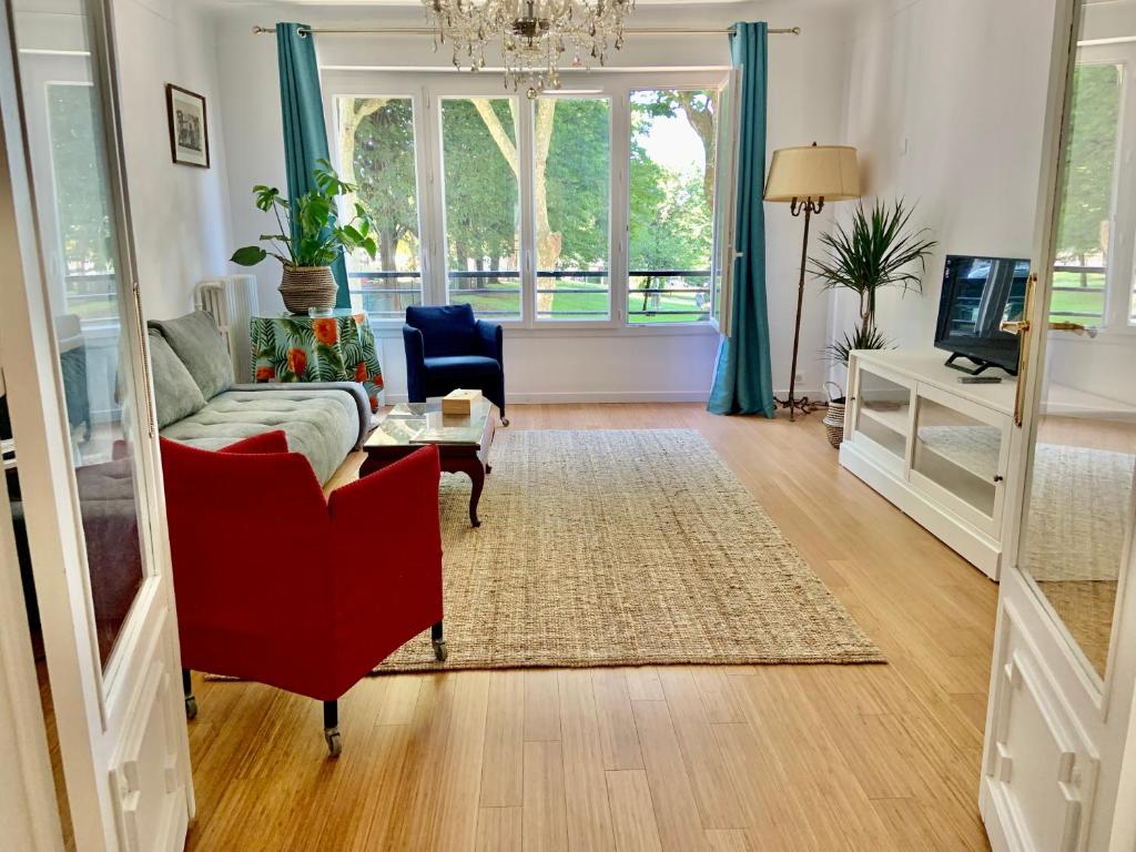 GRAND Appartement 85m2 centre ville de BIARRITZ 6 pers