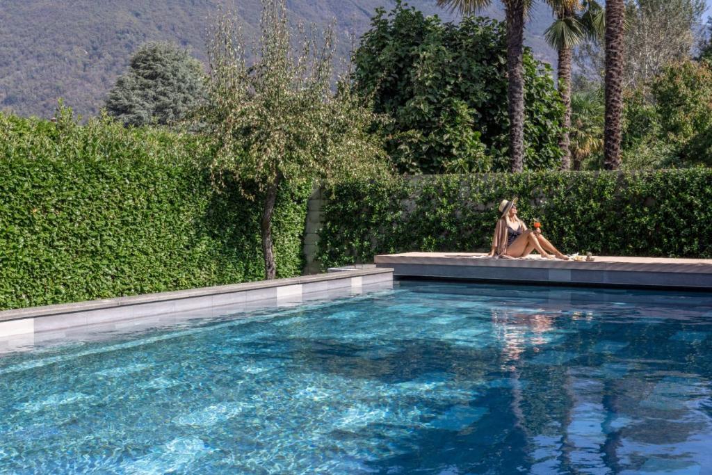 Ascona Lodge, Pool & Garden Retreat