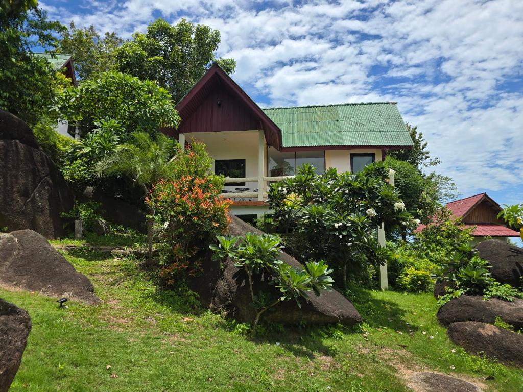 Dream seaview bungalows