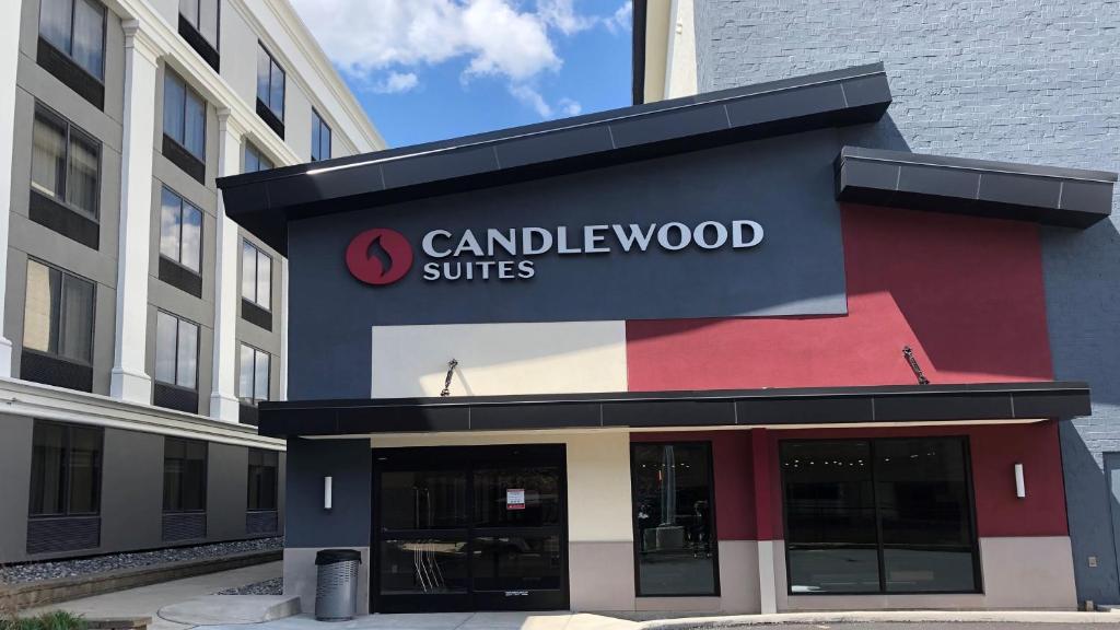 Candlewood Suites - Cleveland South - Independence, an IHG Hotel