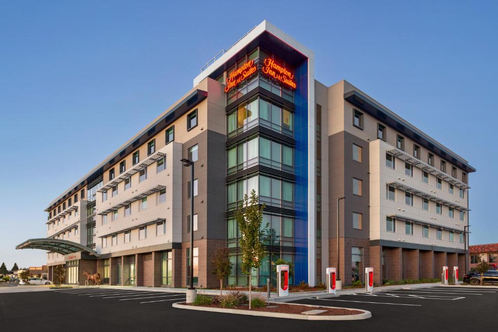 Hampton Inn & Suites San Mateo-San Francisco Airport