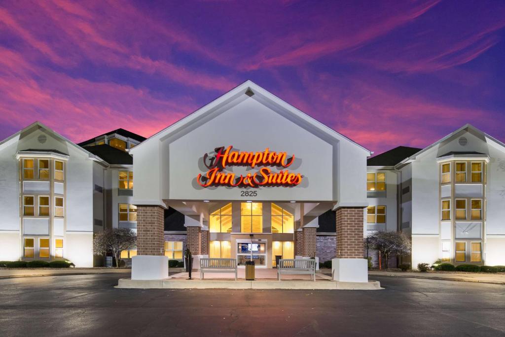 Hampton Inn & Suites Chicago-Hoffman Estates