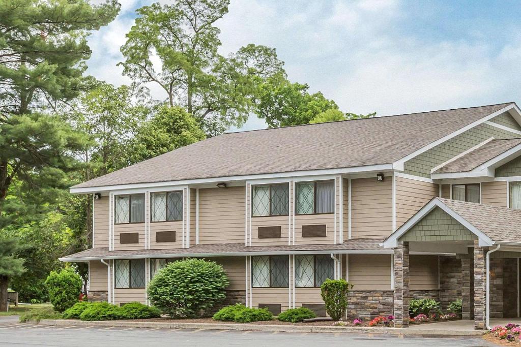 Quality Inn Hyde Park - Poughkeepsie North