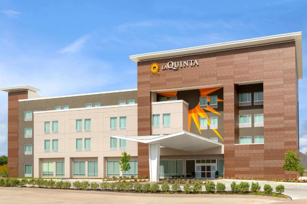 La Quinta by Wyndham Richmond-Sugarland