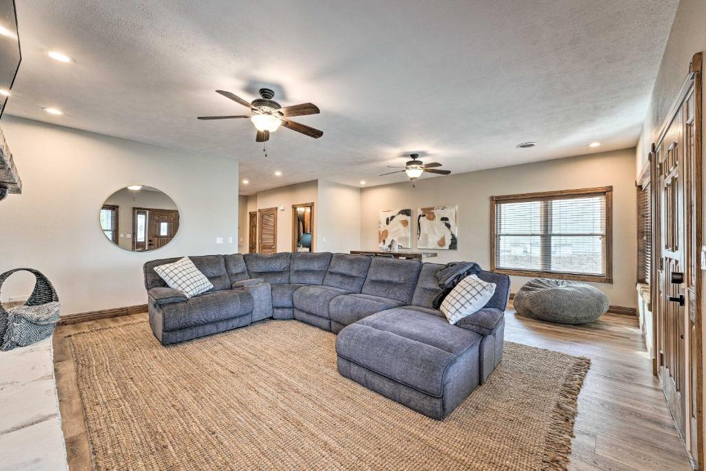 Branson West Lake Home with Game Room!